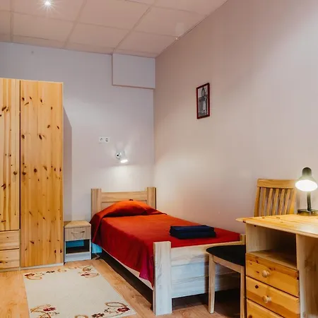 亚历山大酒店 酒店 3*