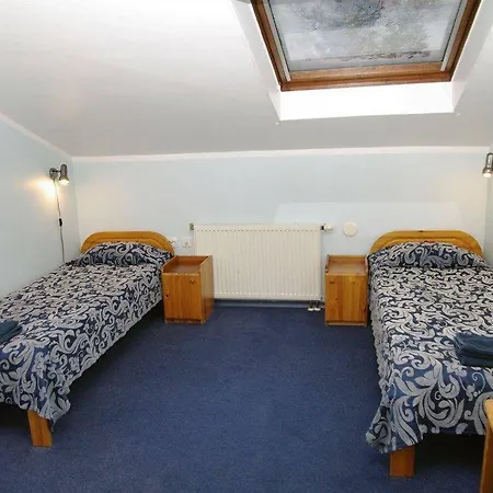 亚历山大酒店 酒店 塔尔图