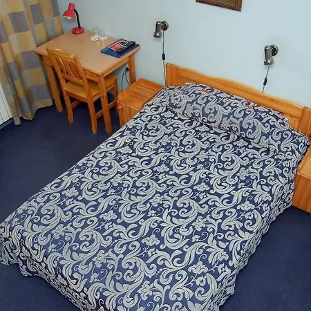 Aleksandri Otel 3*